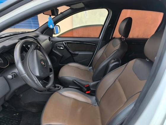 RENAULT DUSTER 2.0 DYNAMIQUE 4X2 16V FLEX 4P AUTOMÁTICO